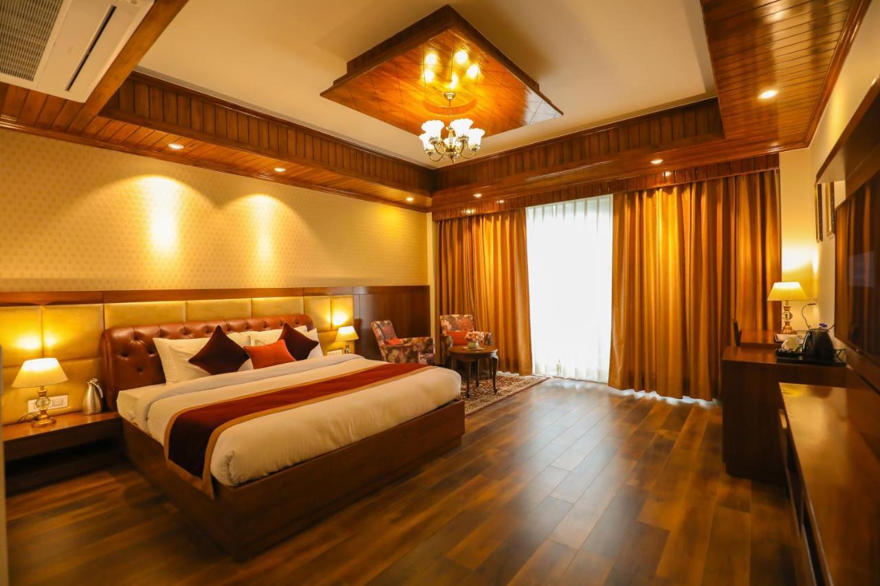 The Retreat Mashobra, Shimla Hotel Екстериор снимка