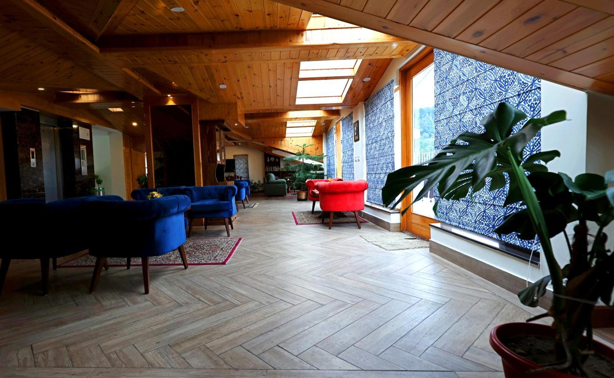 The Retreat Mashobra, Shimla Hotel Екстериор снимка