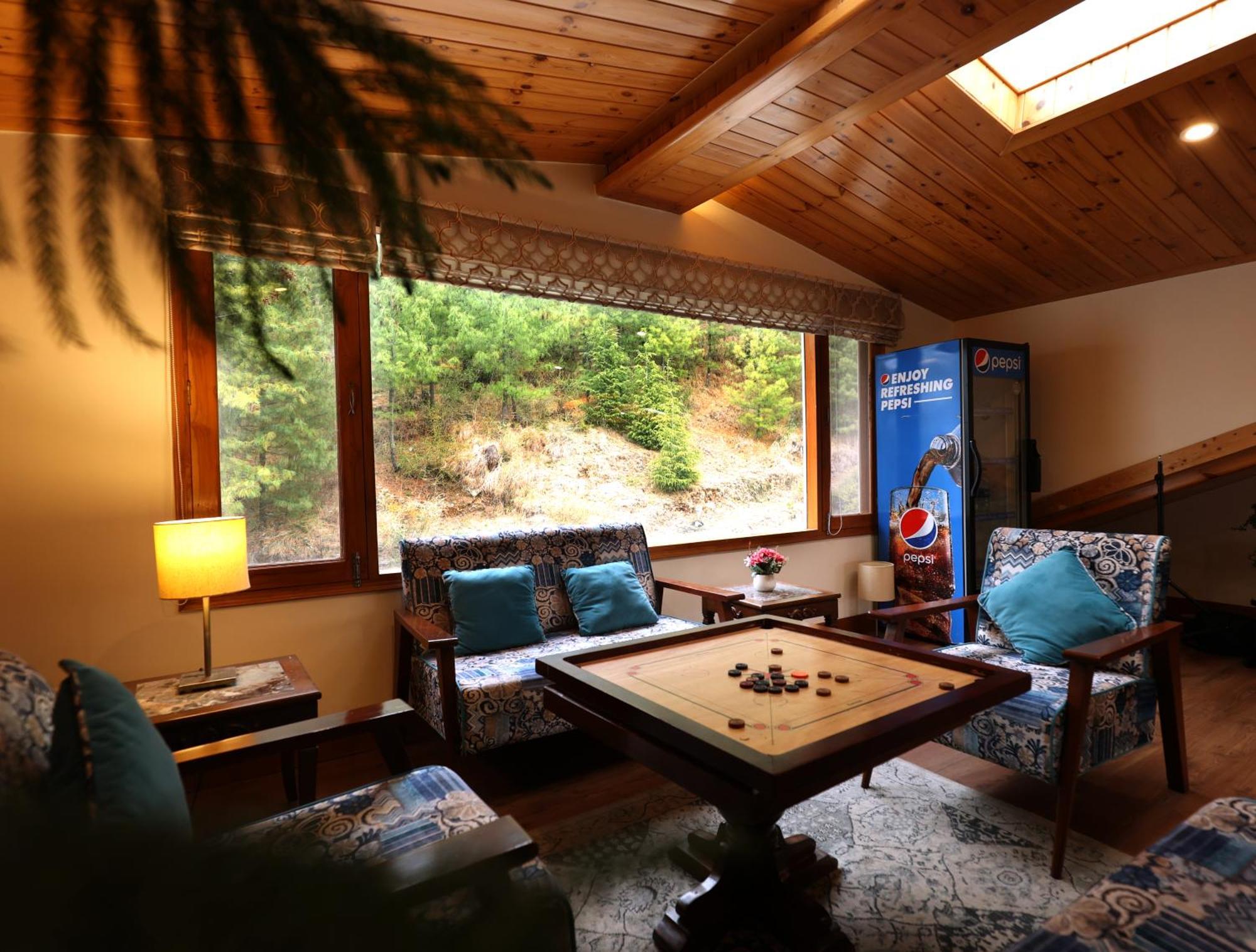 The Retreat Mashobra, Shimla Hotel Екстериор снимка